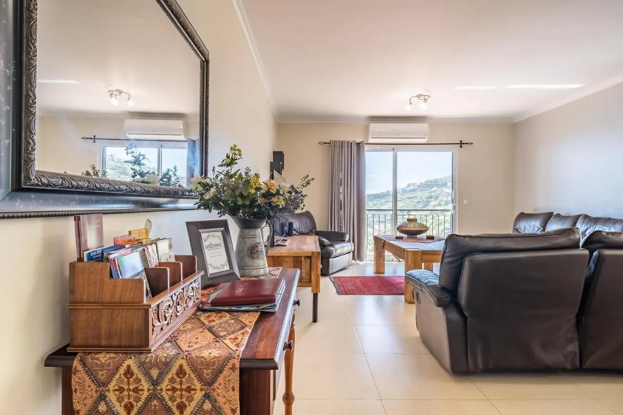 בית נופש הוילה ארקו דה קלחטה Casa Grata